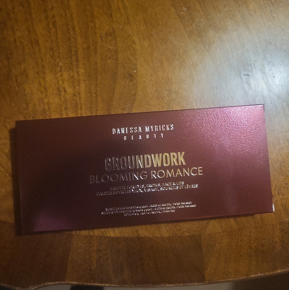 Danessa Myricks Groundwork Blooming Romance Palette BNIB